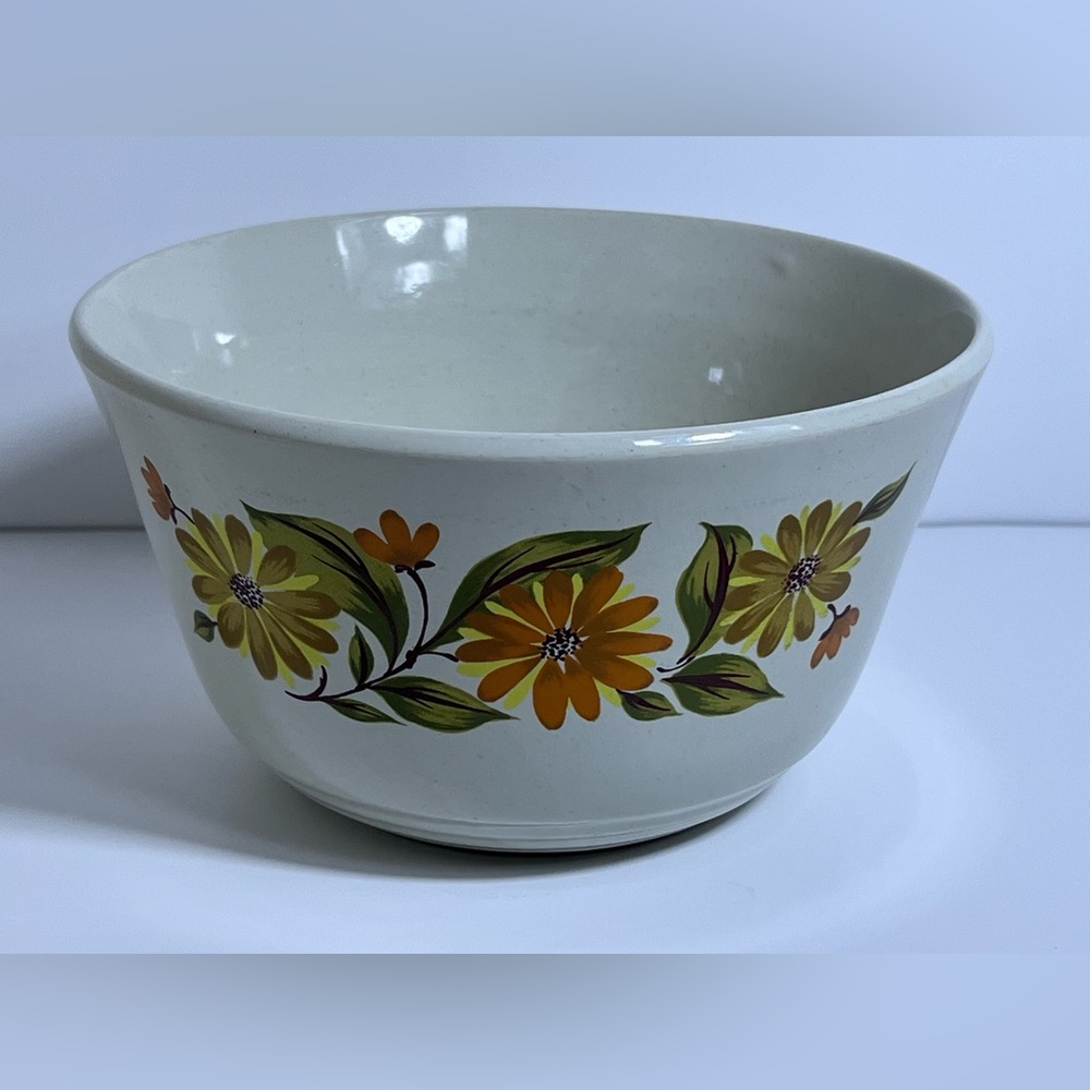 VTG 1970s Capri Bake 'n Serve Stoneware Mixing Bowl Floral Daisy MCM